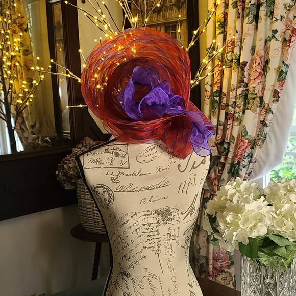 Derby Hat red and purple - Picture 7 of 11